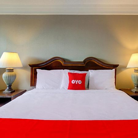 Oyo Hotel Douglas Ga Us-441 מראה חיצוני תמונה