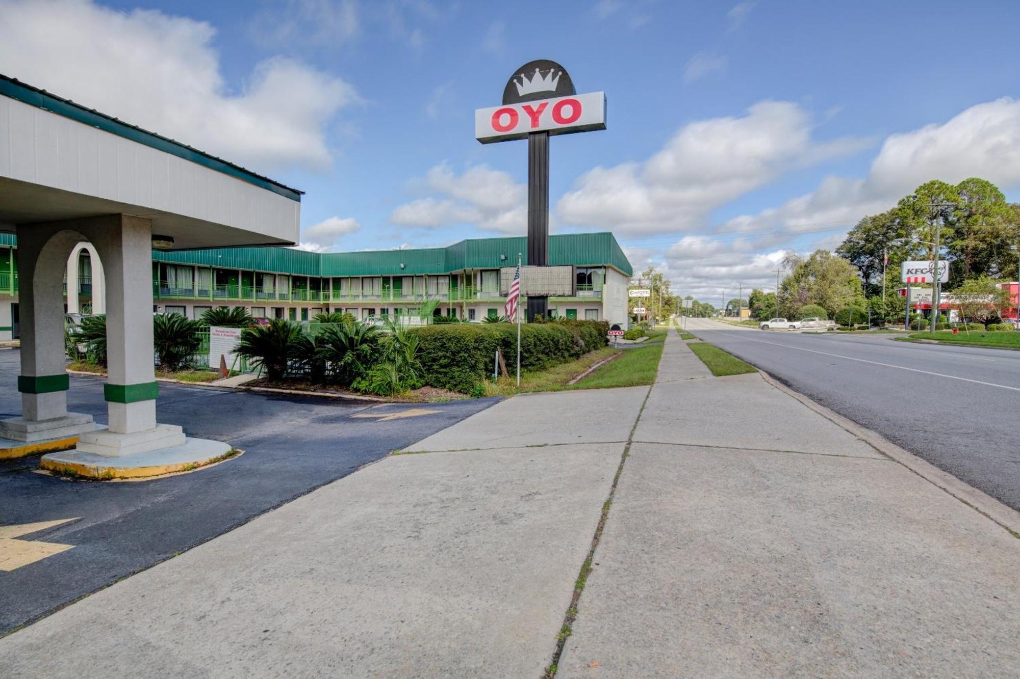 Oyo Hotel Douglas Ga Us-441 מראה חיצוני תמונה
